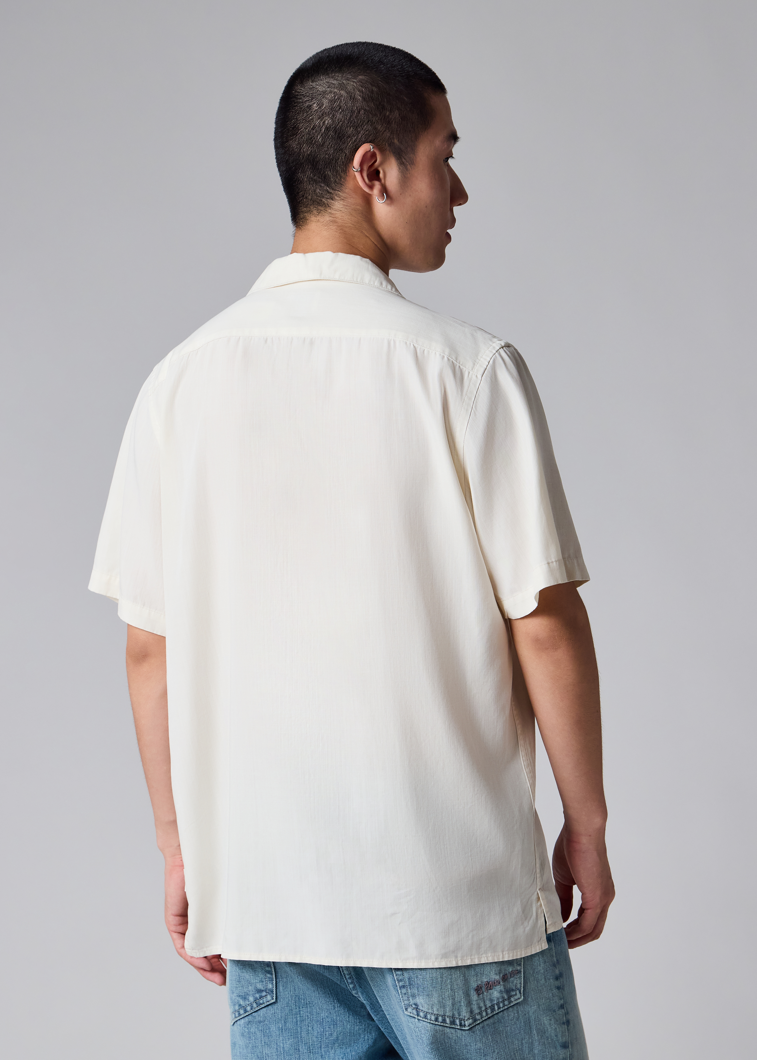 Men's Casual-Fit Light Blue Lyocell-Cotton Shirt