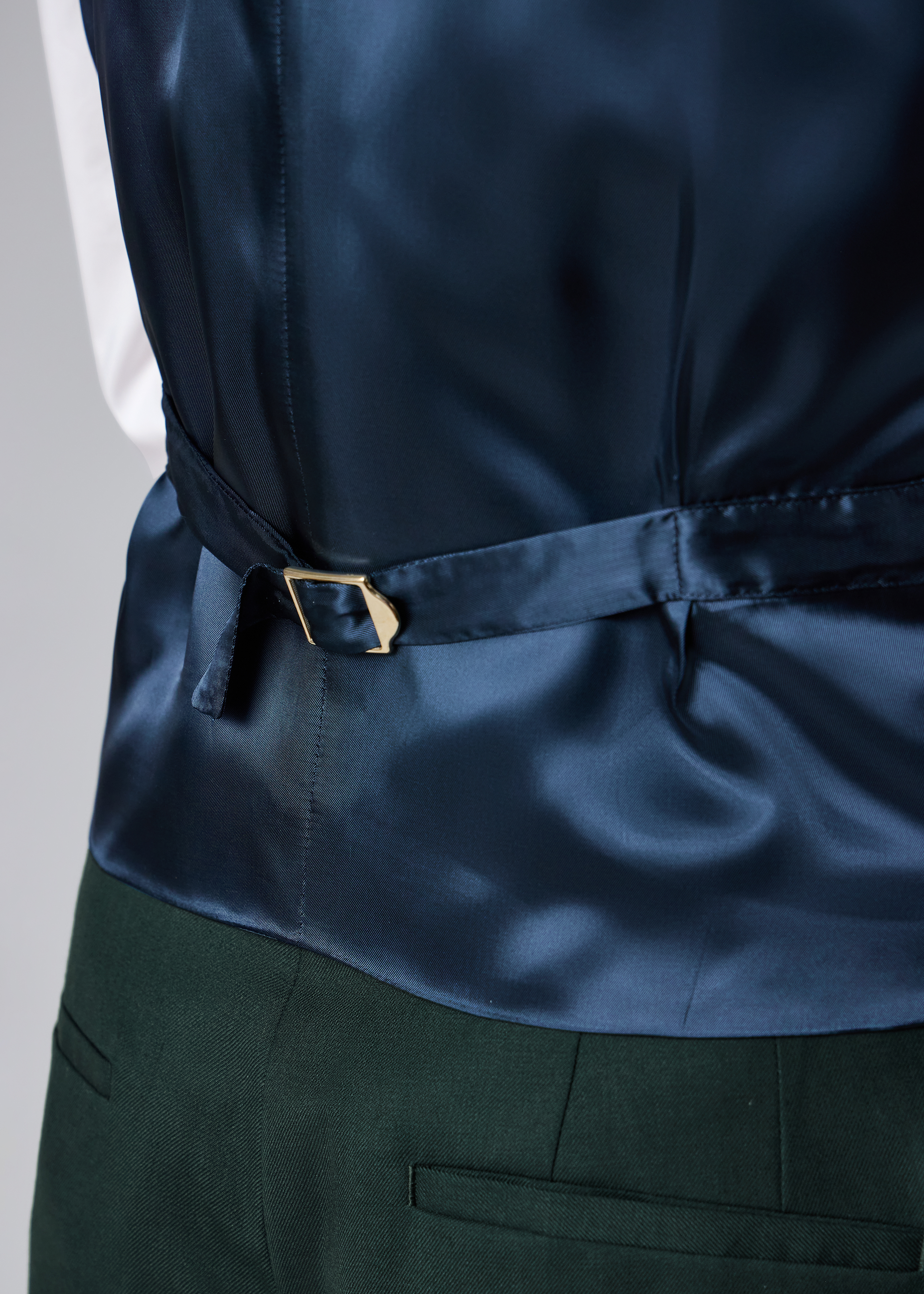 Dark Green Wool 'A Suit To Travel In' Waistcoat thumbnail 8