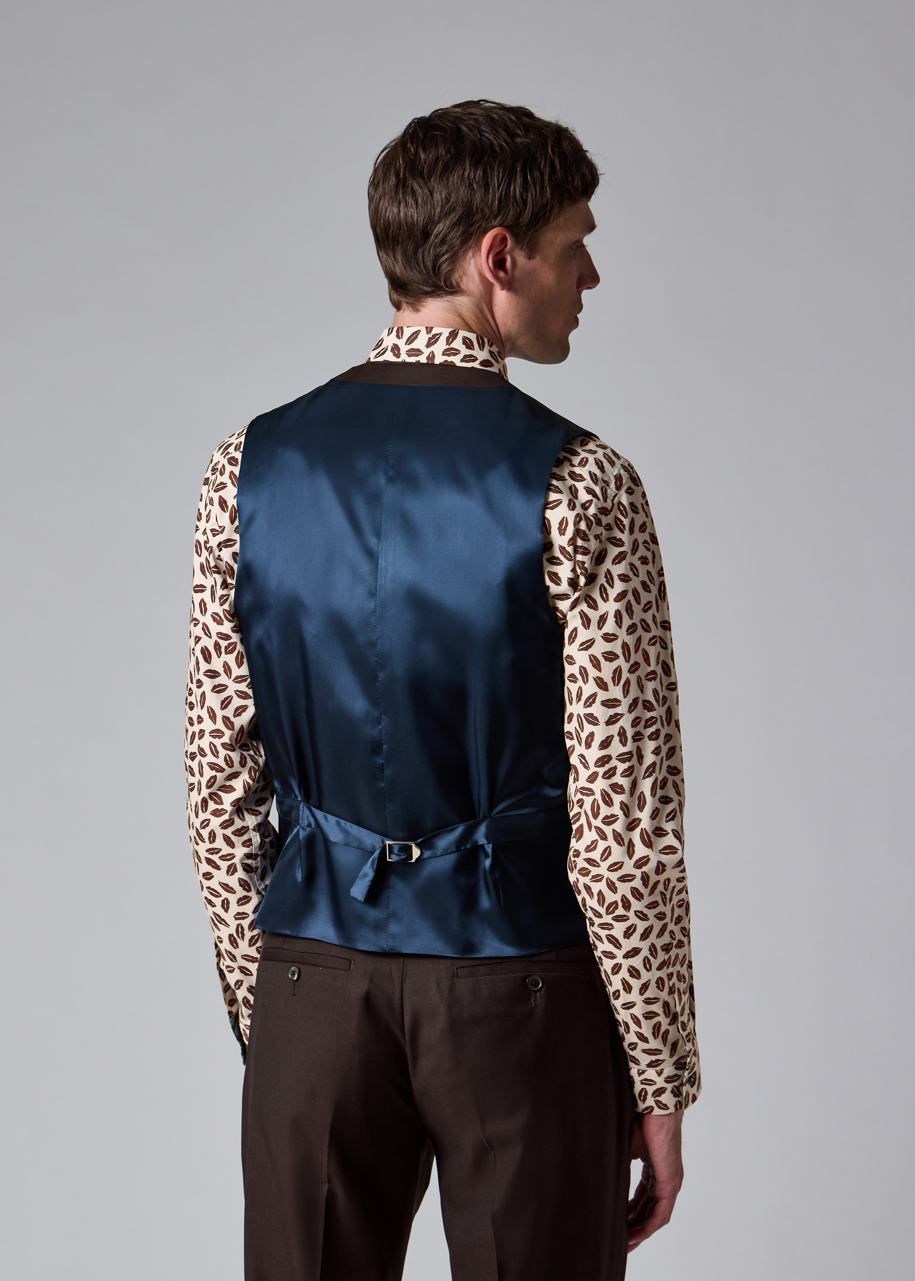 Brown Sharkskin Wool Waistcoat thumbnail 5