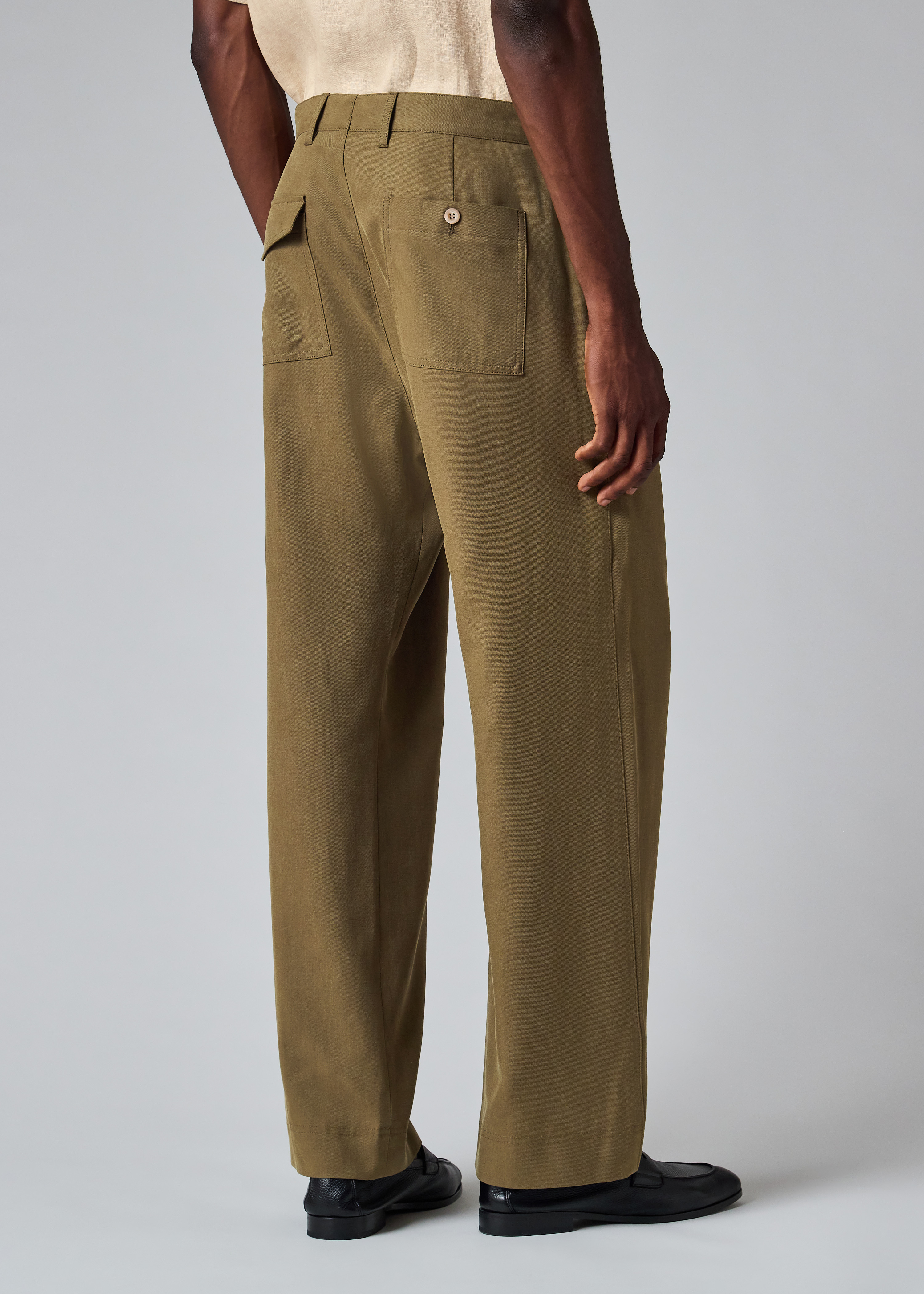 Relaxed-Fit Khaki Pleated Lyocell Trousers thumbnail 5