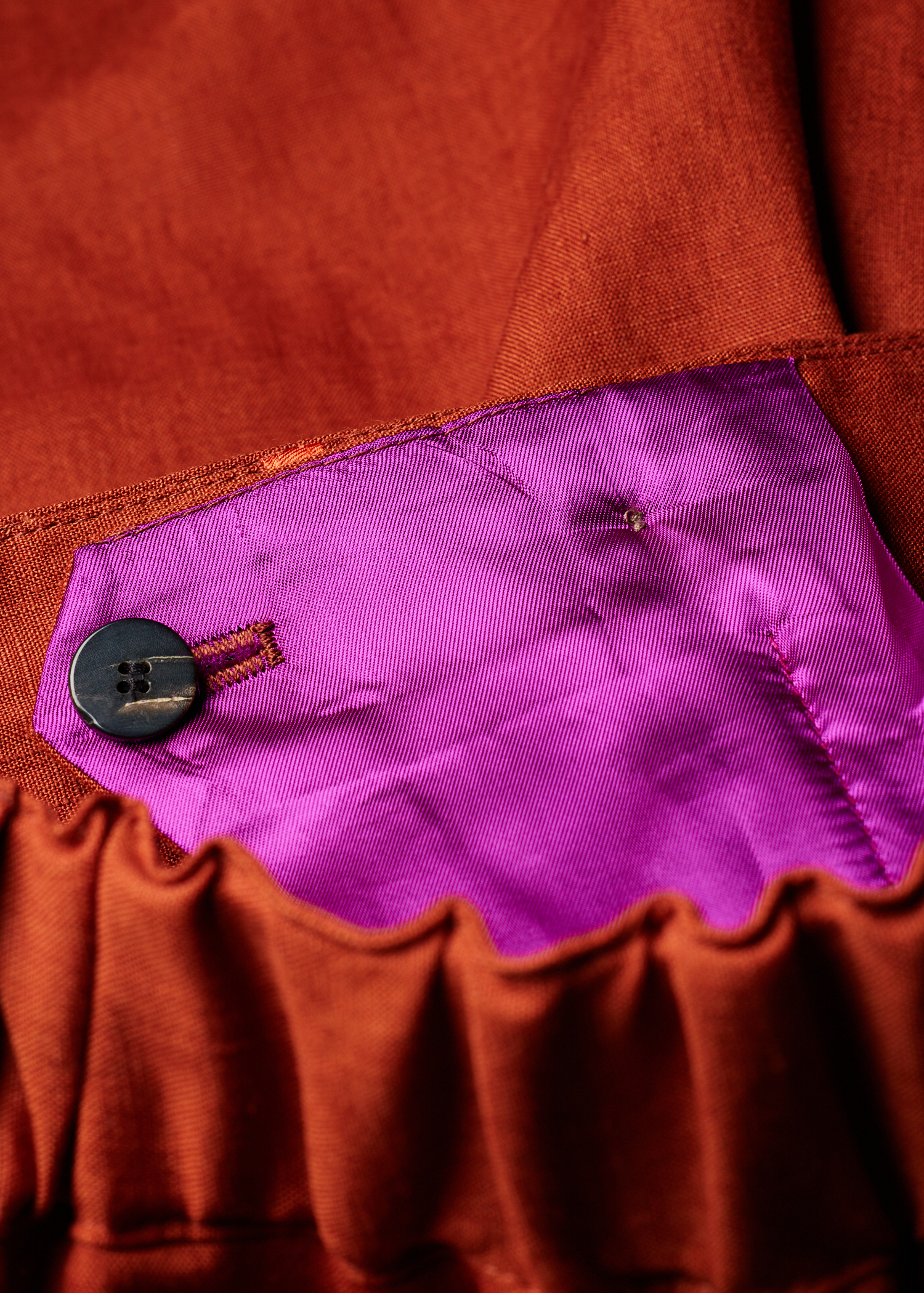 Rust Red Double-Breasted Linen Short Suit thumbnail 4