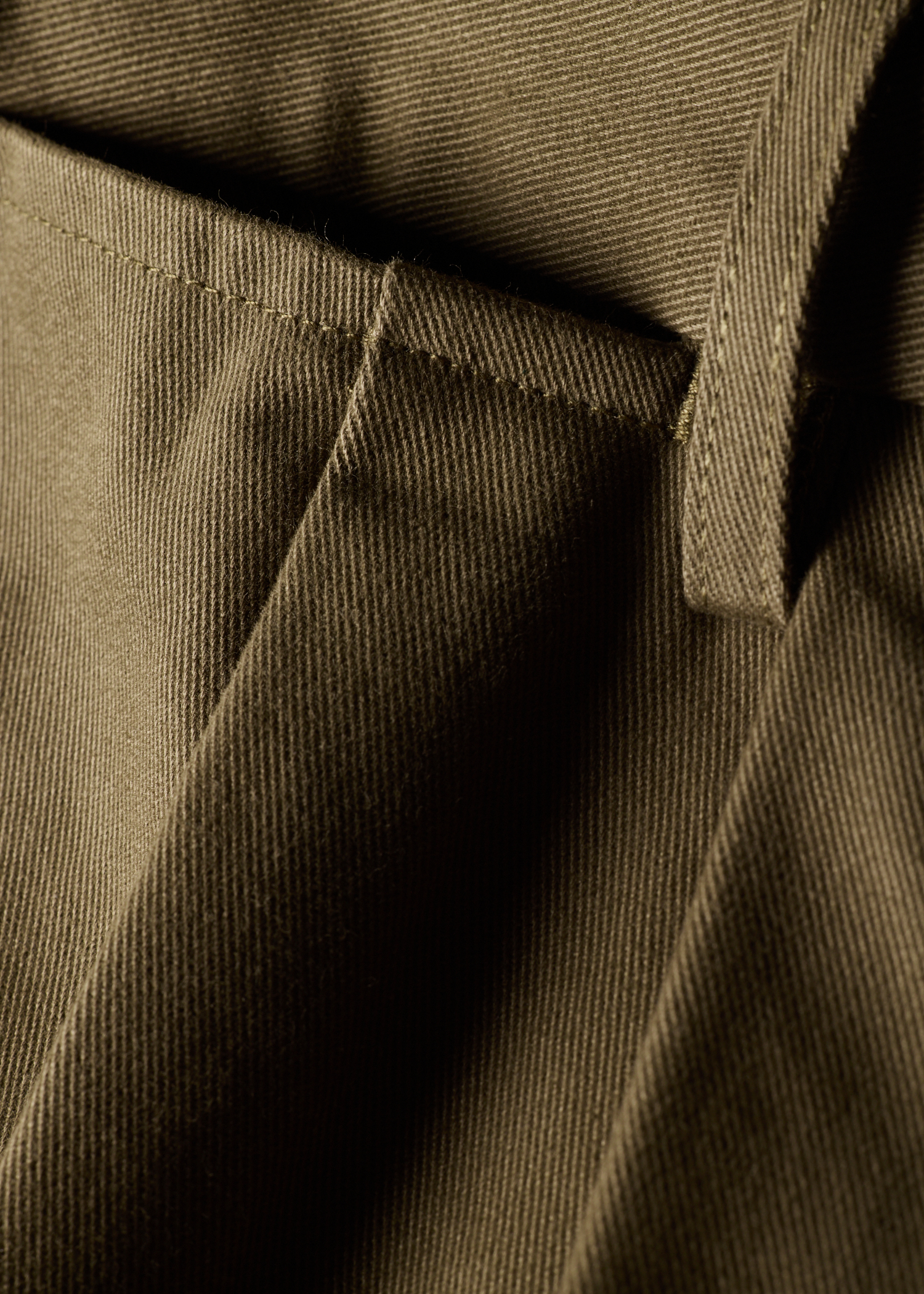 Relaxed-Fit Khaki Cotton-Twill Pleated Trousers thumbnail 3