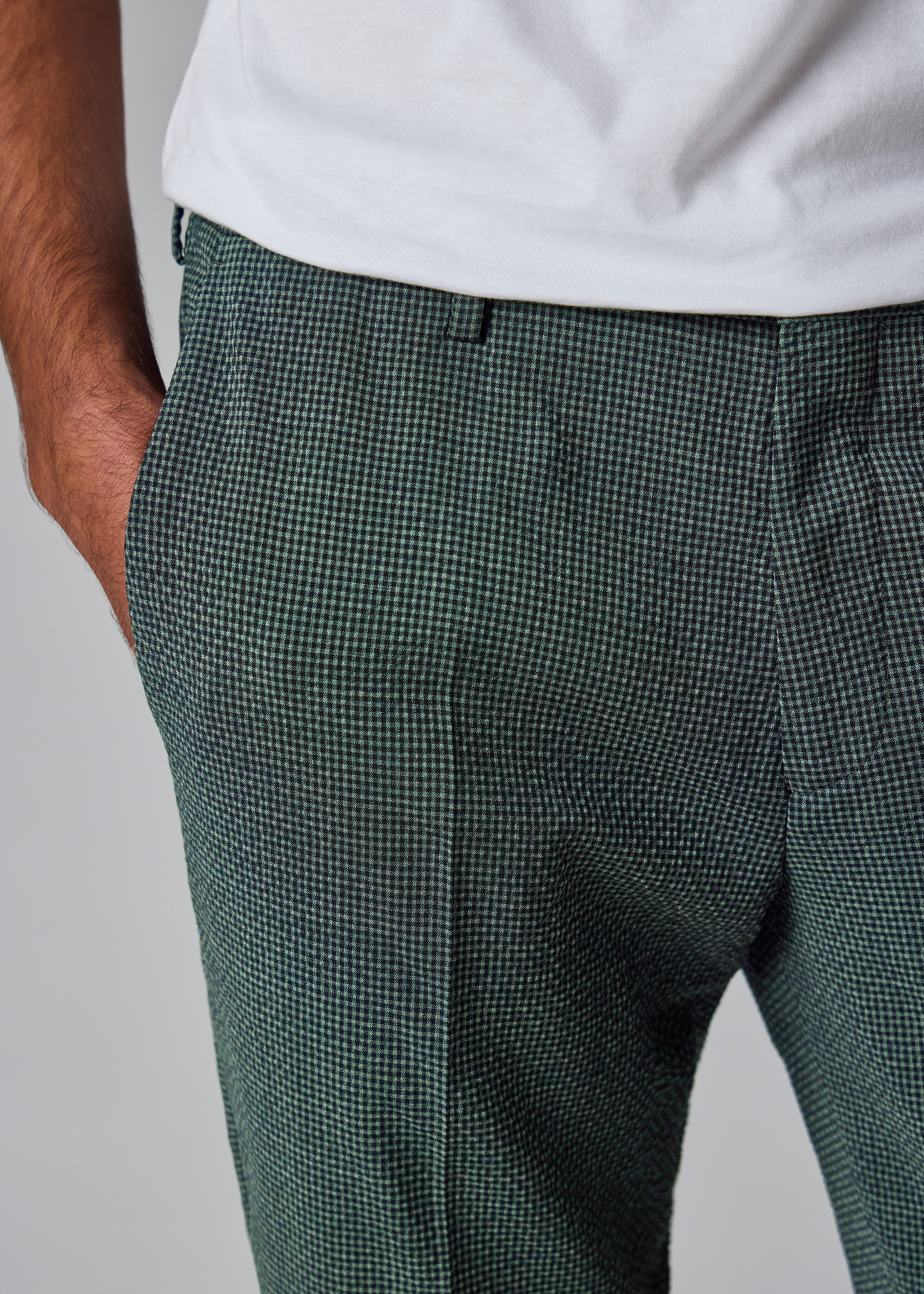 Dark Green Stretch-Wool Seersucker Check Trousers thumbnail 6