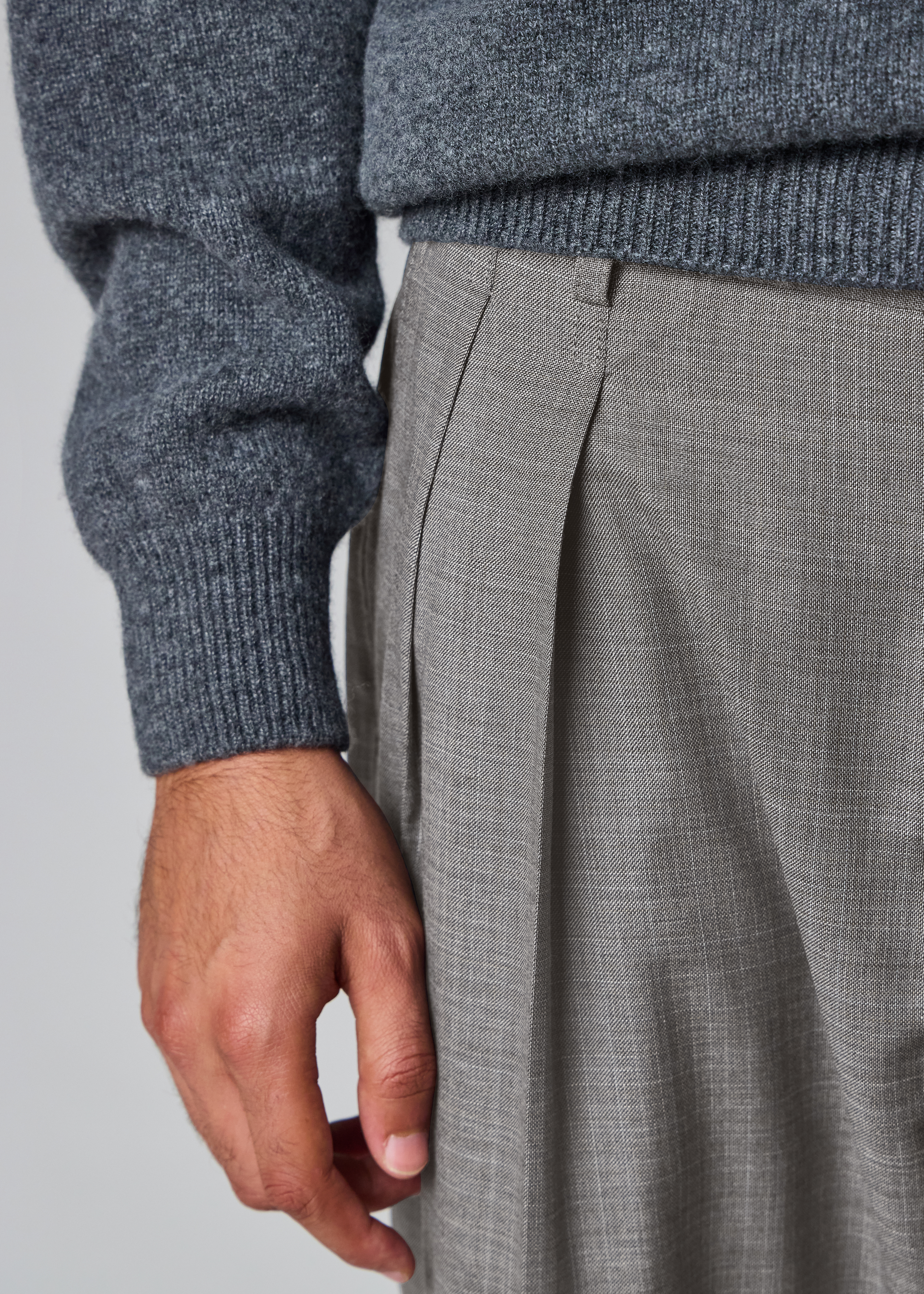 Grey Superfine Merino Wool Pleated Trousers thumbnail 7