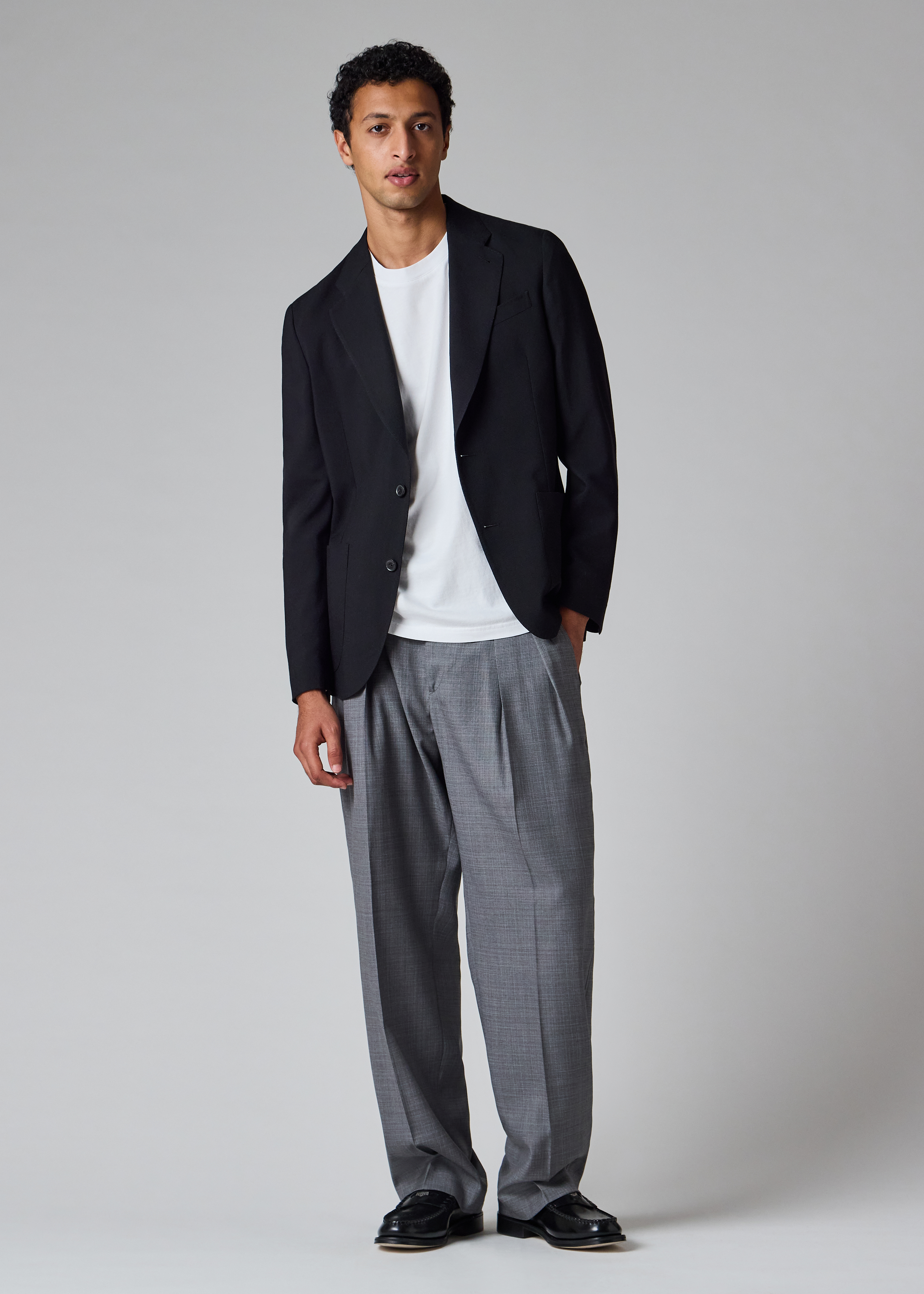 Black Two-Ply Merino Wool Patch-Pocket Blazer thumbnail 9