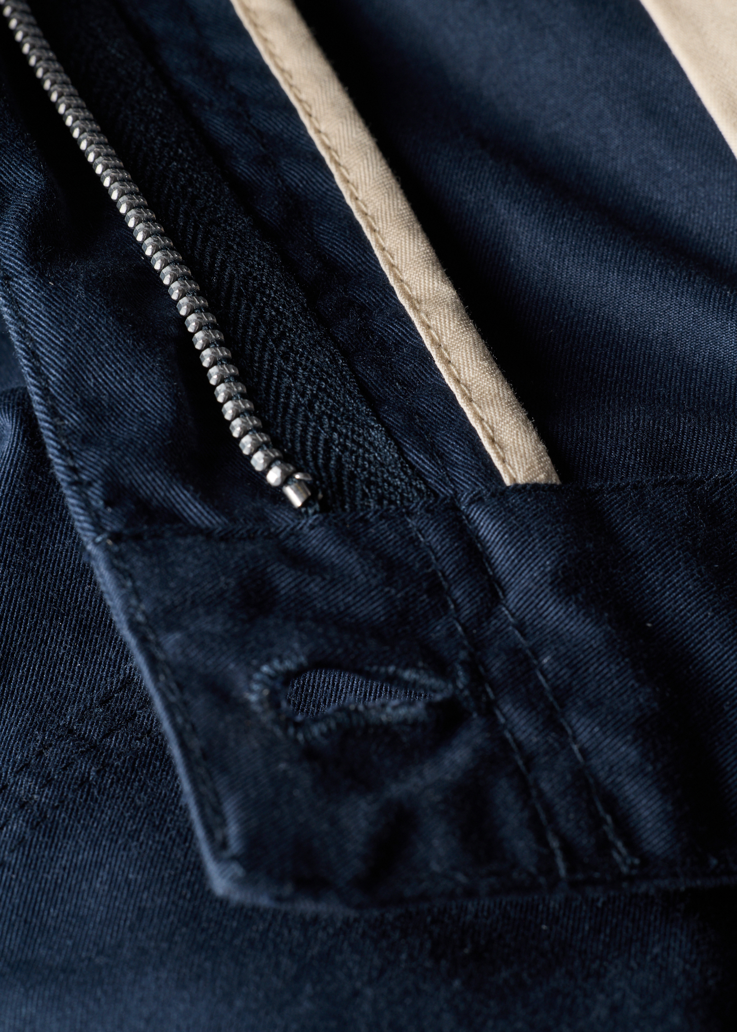 Relaxed-Fit Navy Cotton-Blend Cargo Trousers thumbnail 3