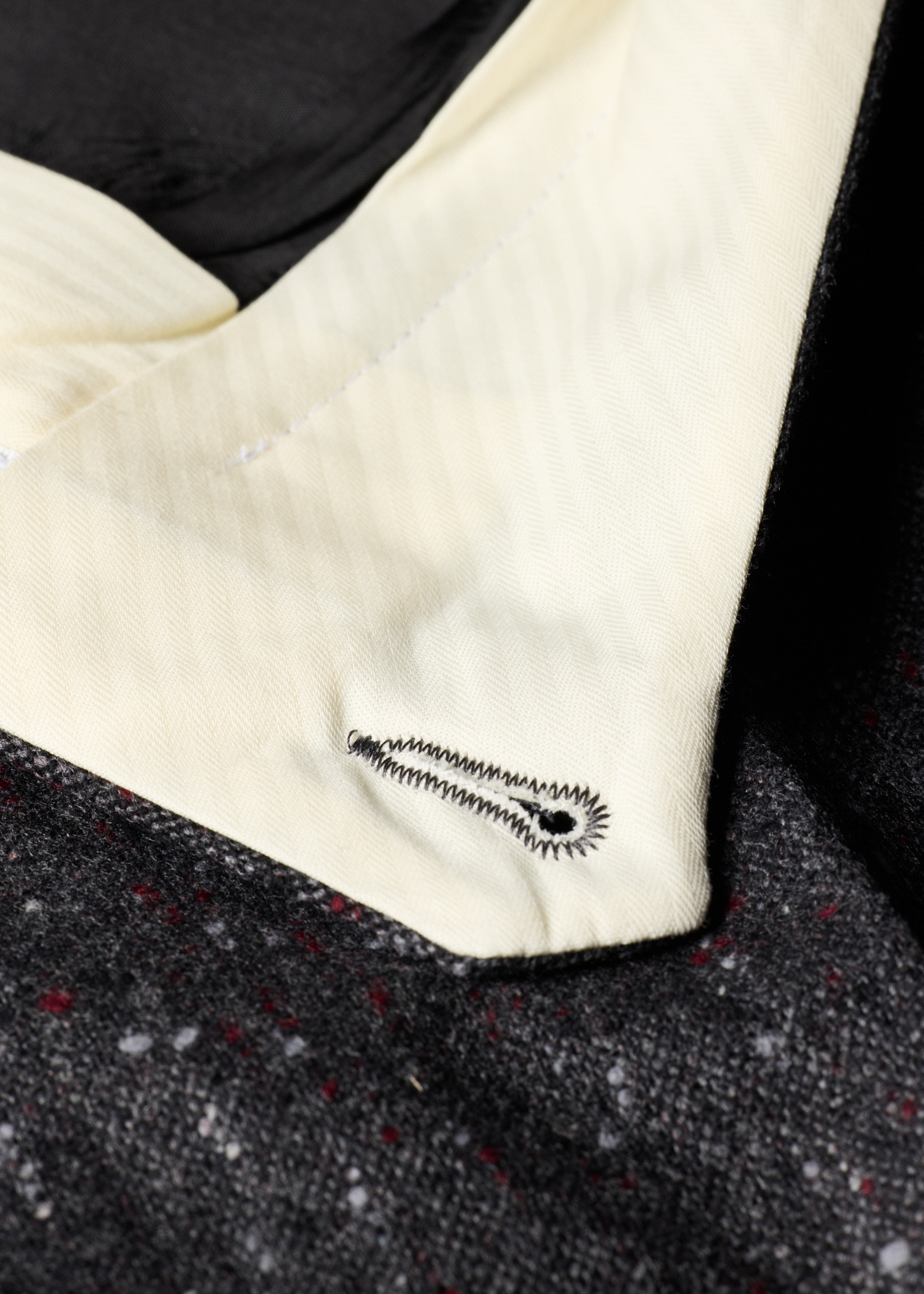 The Brierley - Dark Grey Donegal Wool Trousers thumbnail 5