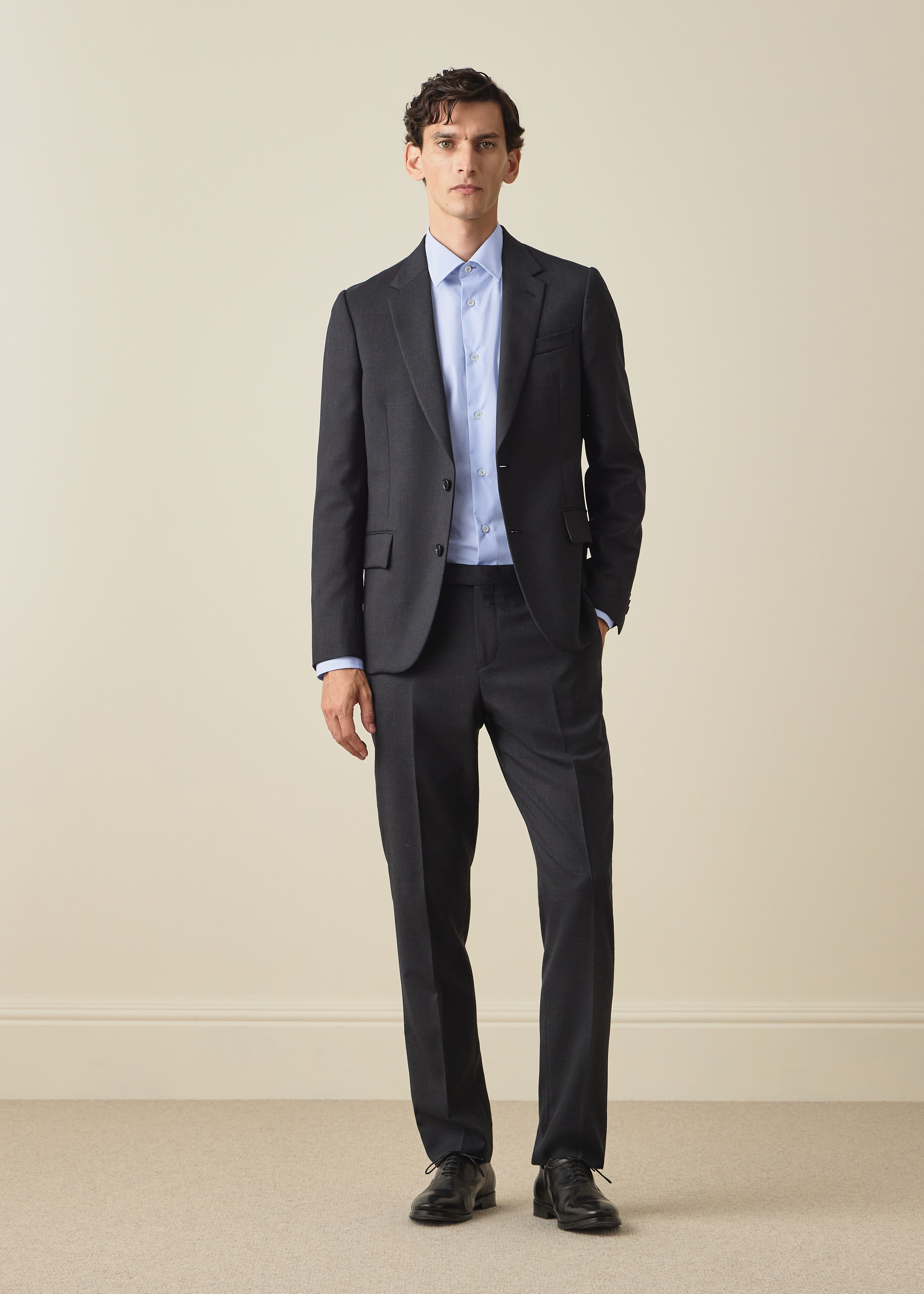 The Soho - Tailored-Fit Charcoal Wool 'A Suit To Travel In' Blazer thumbnail 8
