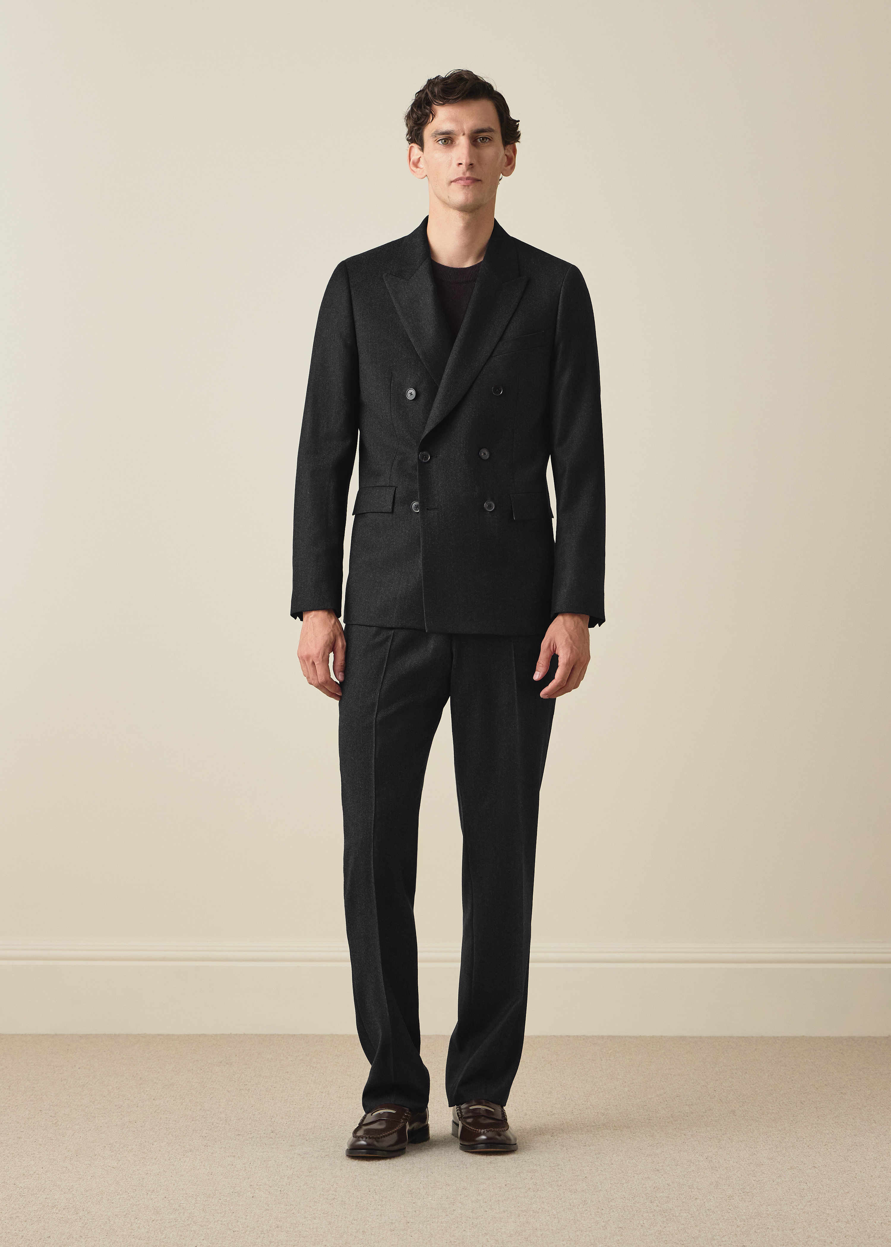 Charcoal Wool-Cashmere Flannel Double-Breasted Two-Piece Suit thumbnail 2