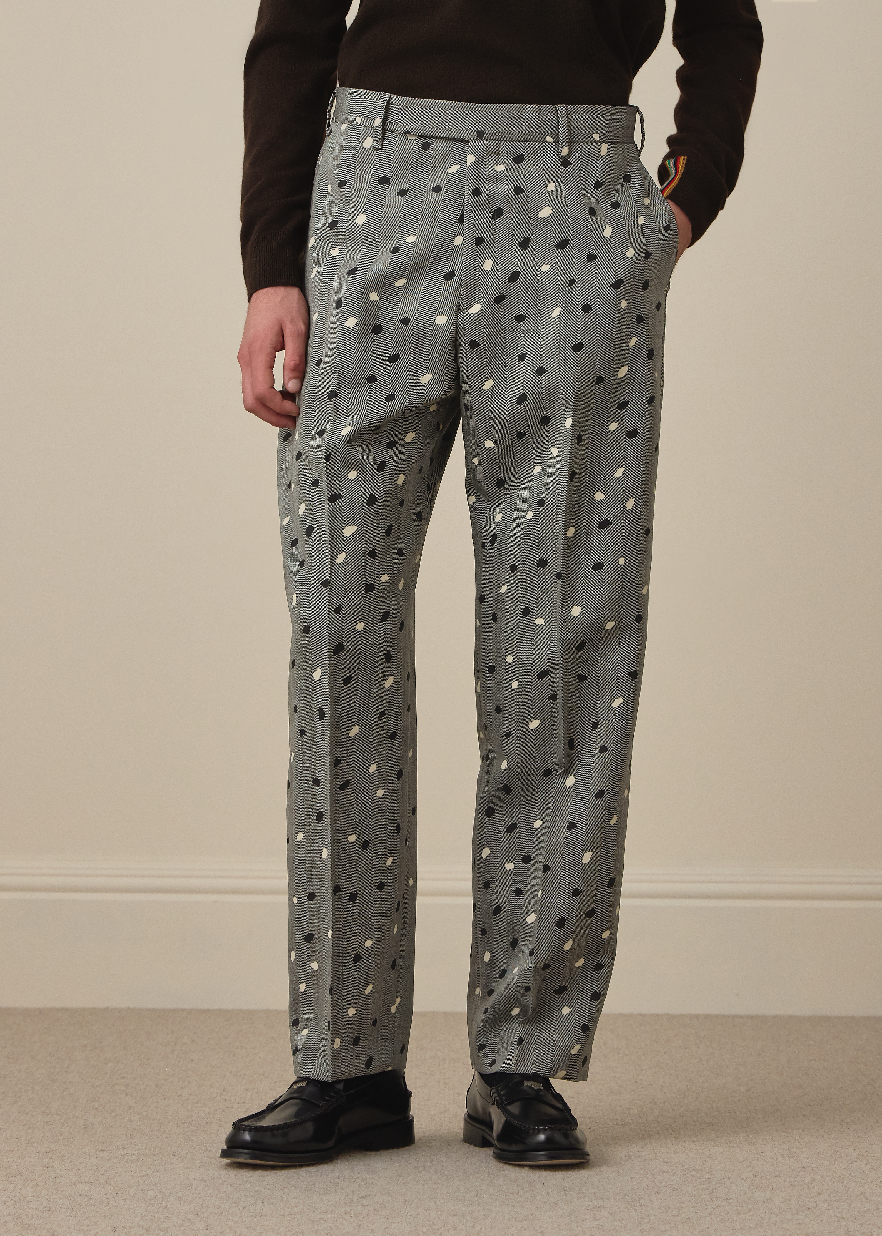 Relaxed-Fit Grey Herringbone Polka Dot Trousers thumbnail 2
