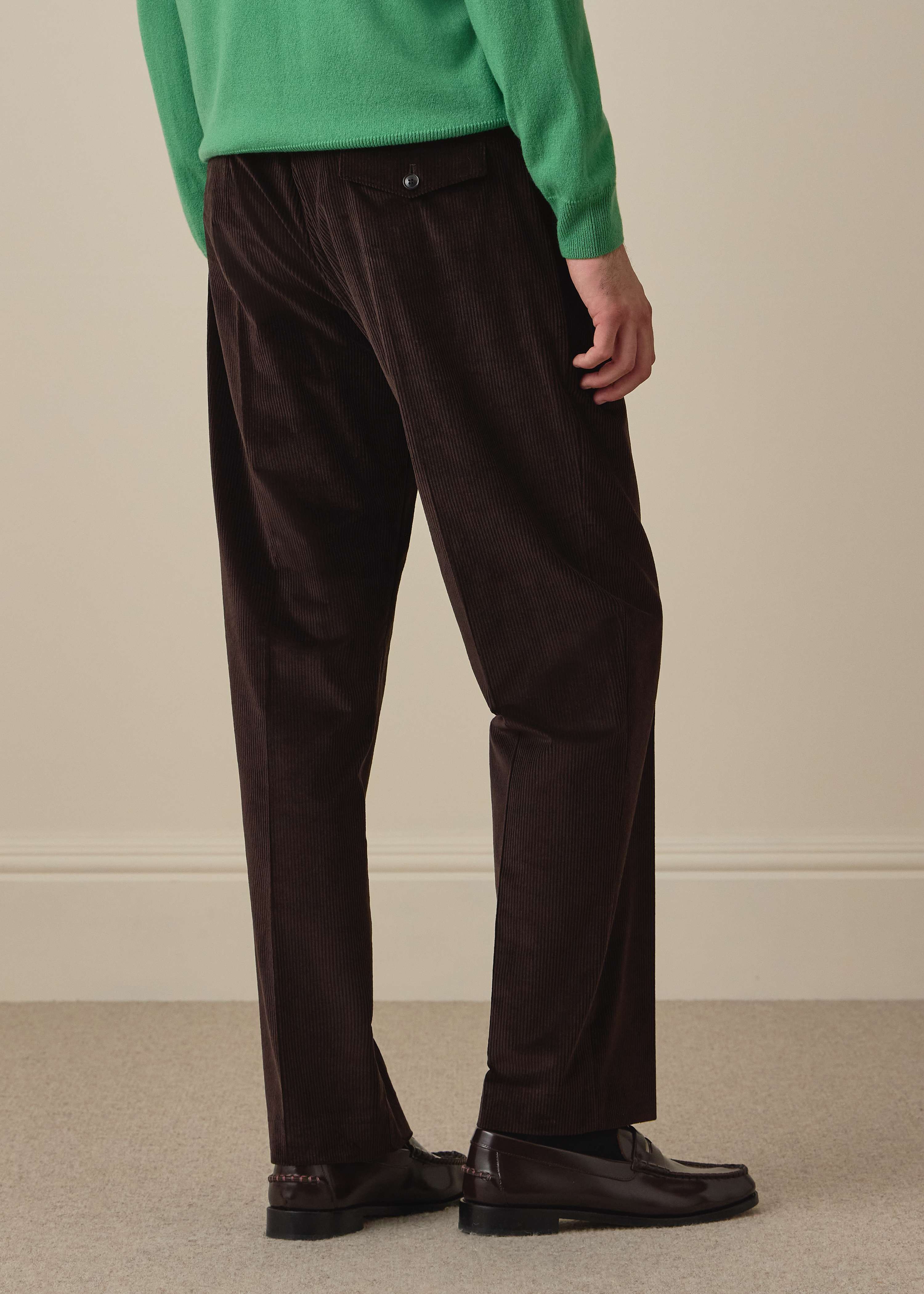 Relaxed-Fit Dark Brown Corduroy Trousers thumbnail 4