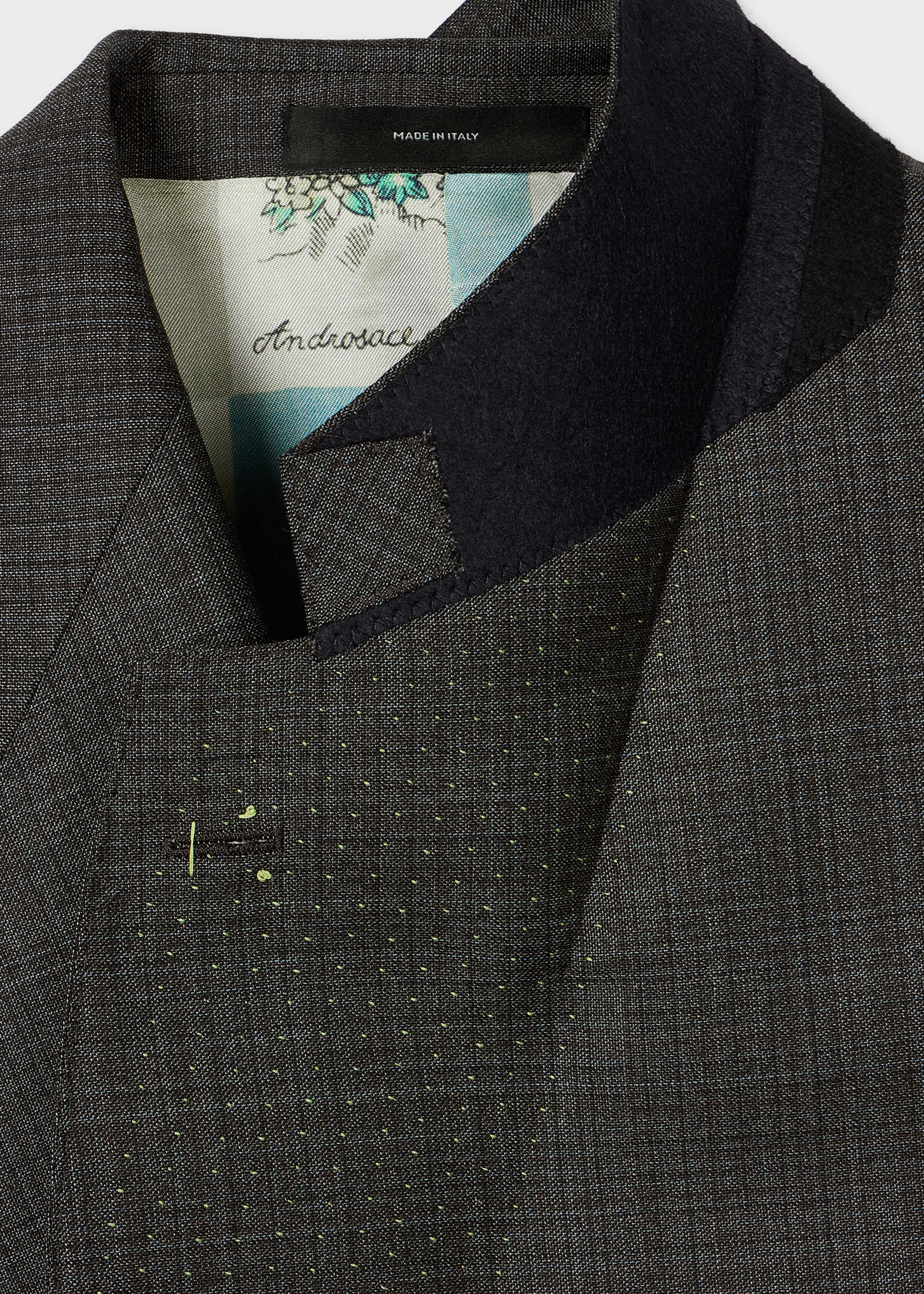 Charcoal Sharkskin Check Double-Breasted Two-Piece Suit thumbnail 8