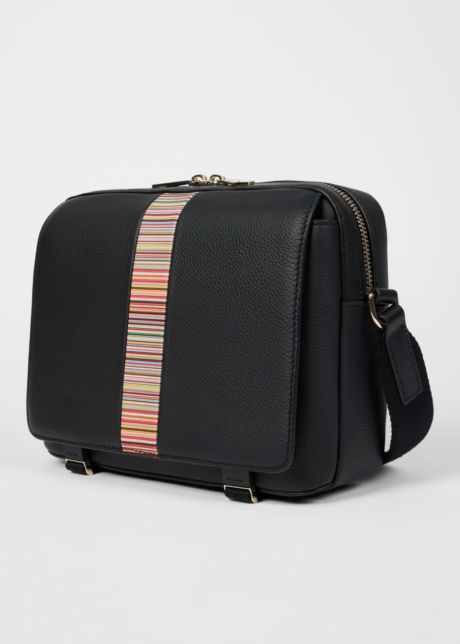 Black Straw-Grain Embossed Leather Messenger Bag