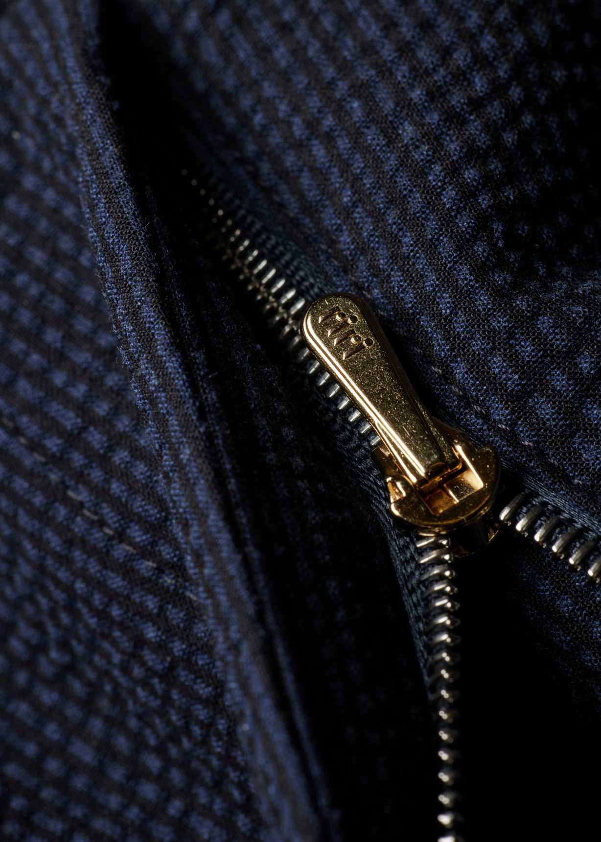 Men's Navy Cotton-Blend Seersucker Stripe Suit