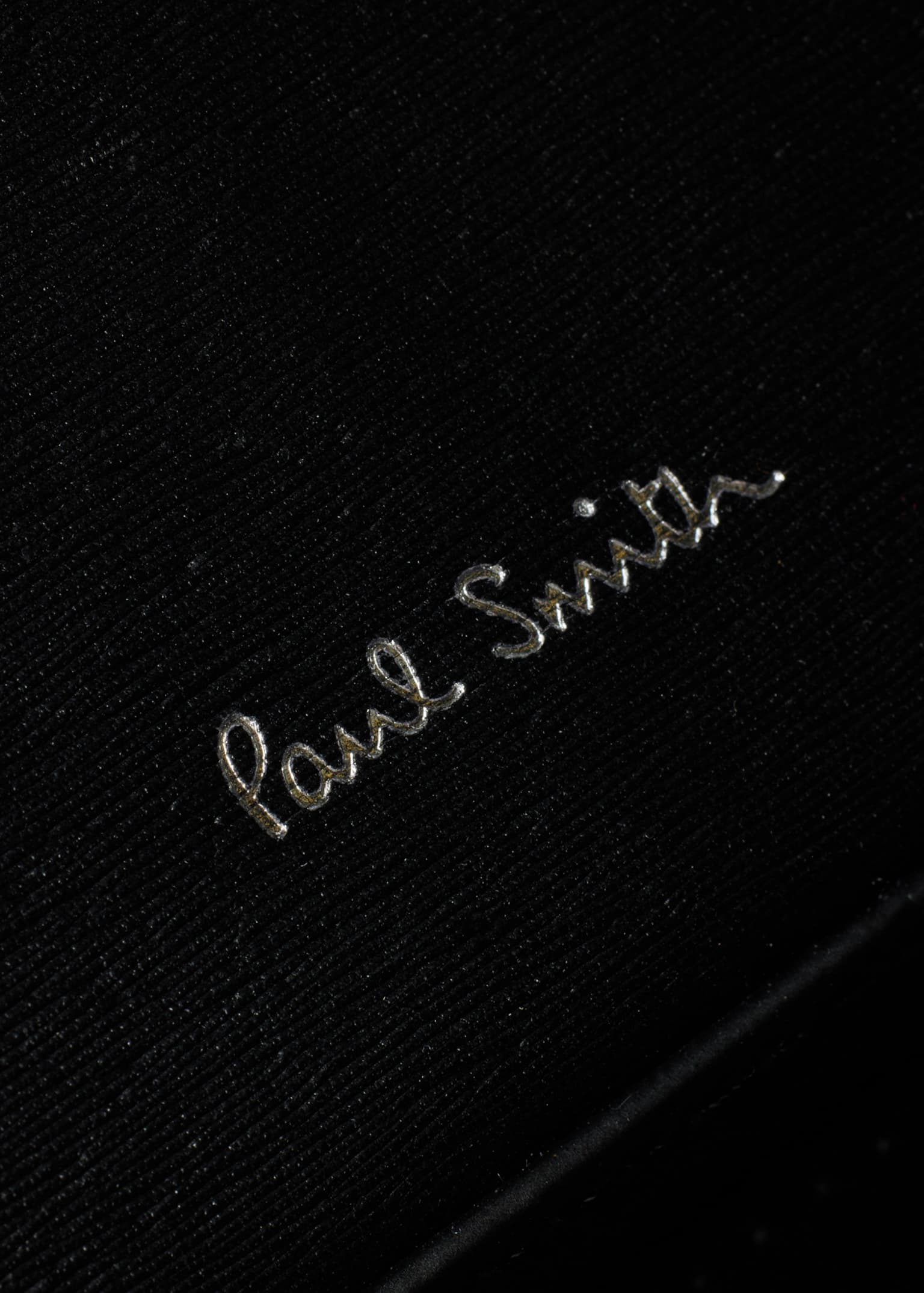 Black Straw-Grain Embossed Leather Double Zip Folio