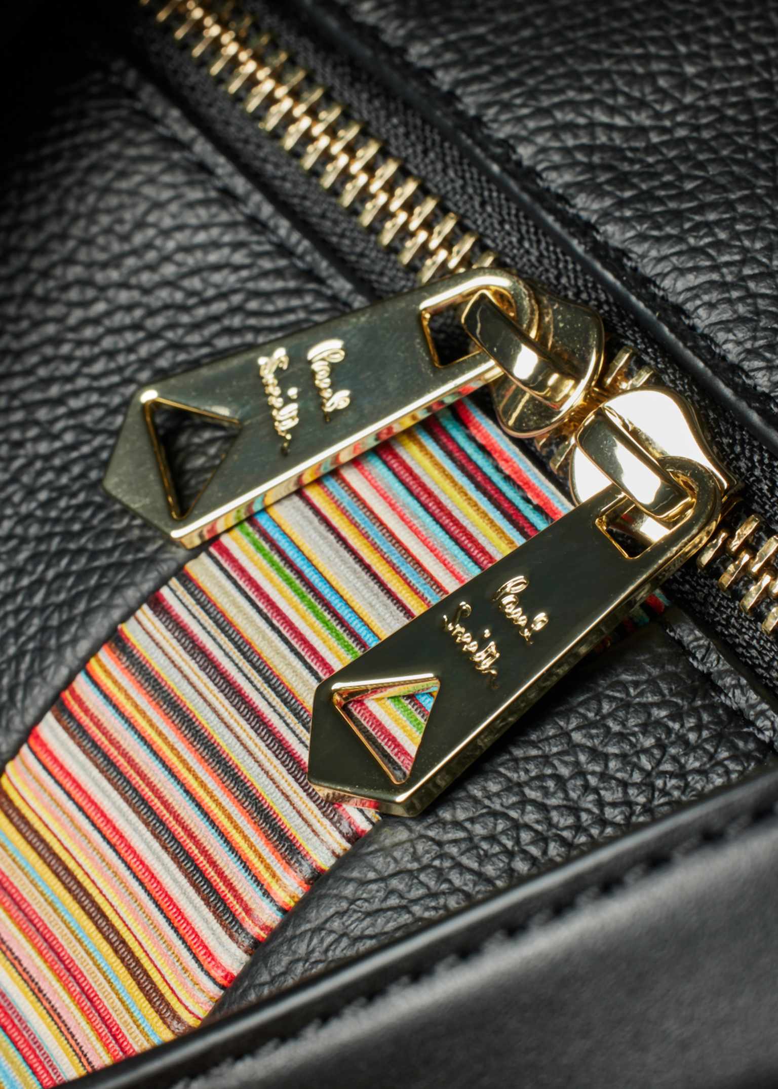 Men's Black Leather 'Signature Stripe' Trim Day Holdall