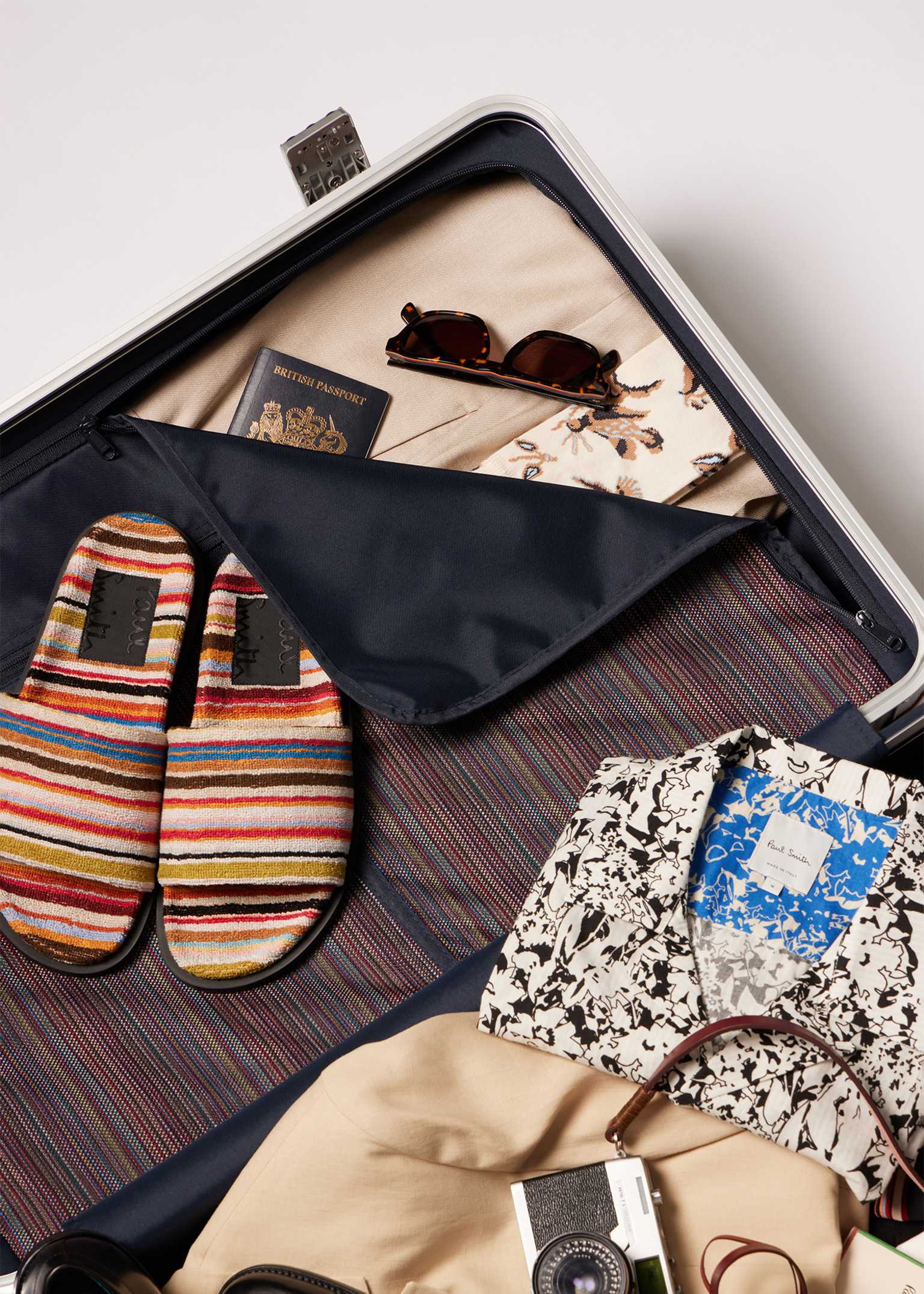スーツケース・キャリーケース [Paul Smith X Rawrow] Aluminium 108L (28 inch) Paul Smith + RAWROW - 'Alu' Series R Trunk 88L