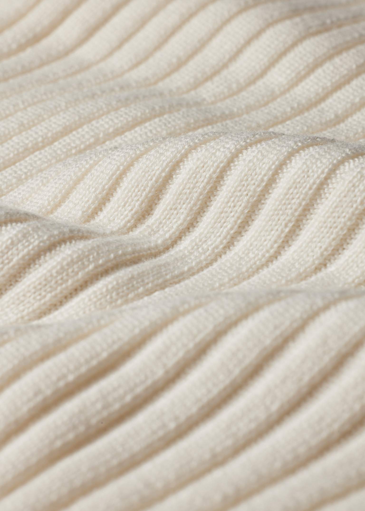 Women's Ecru Ribbed Knit Sailor-Collar Button Sweater