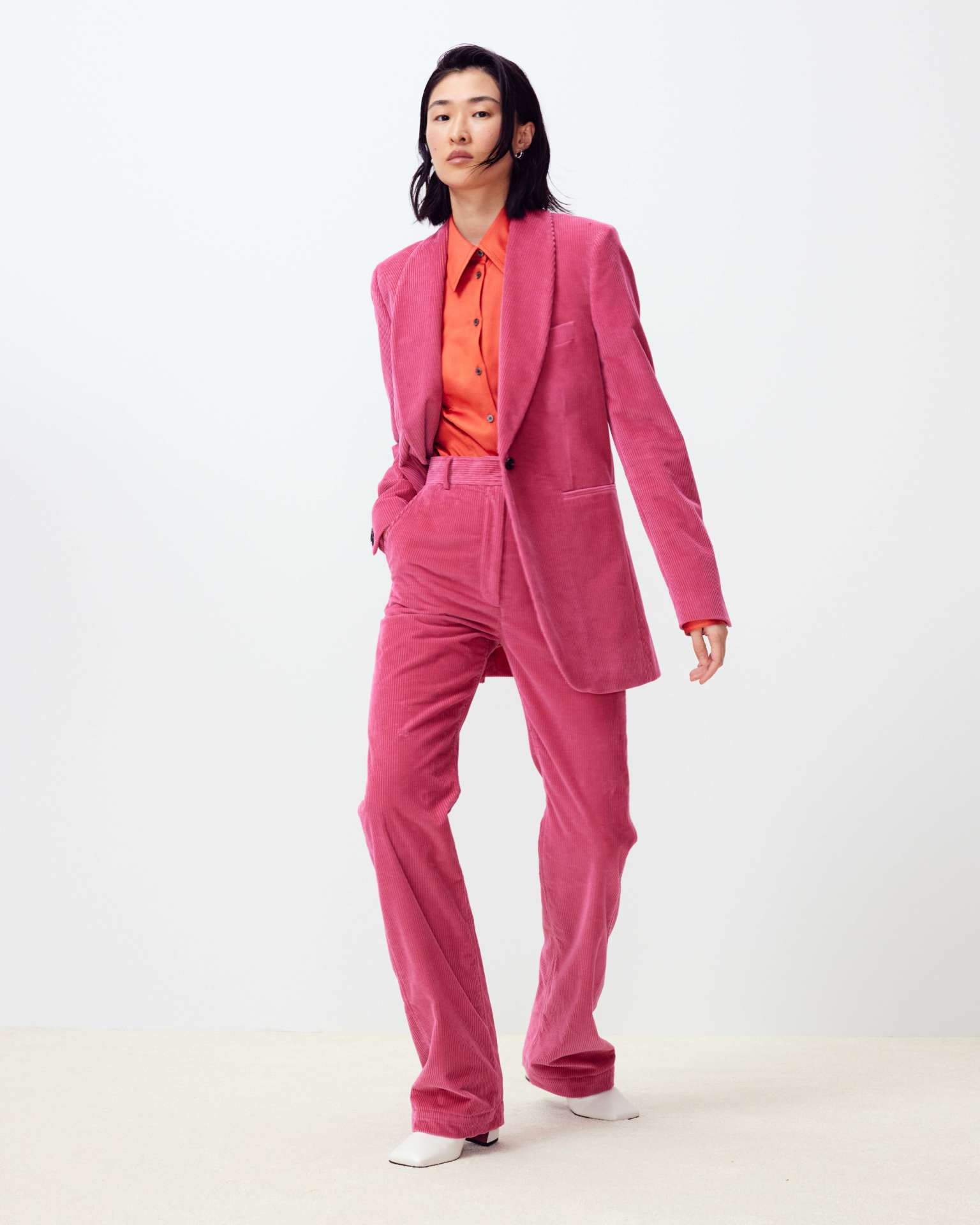 Autumn/Winter '22 Women's Key Look 19