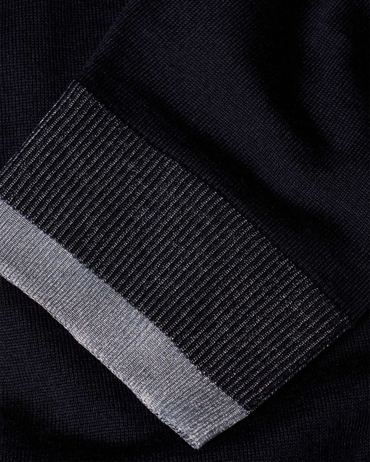 Detail View - Women's Navy Knitted Roll Neck Sweater Paul Smith
