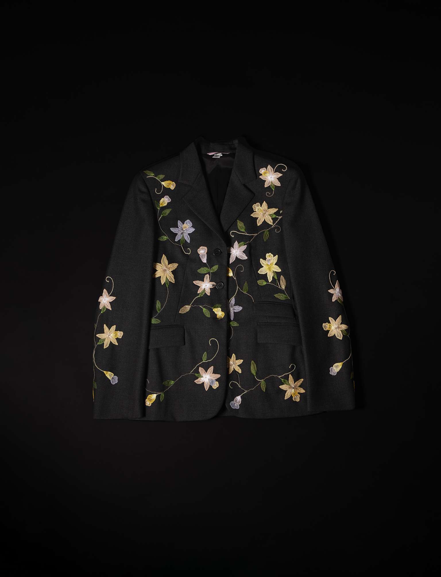 A Frame Around a Picture: Six Decades of Paul Smith Tailoring