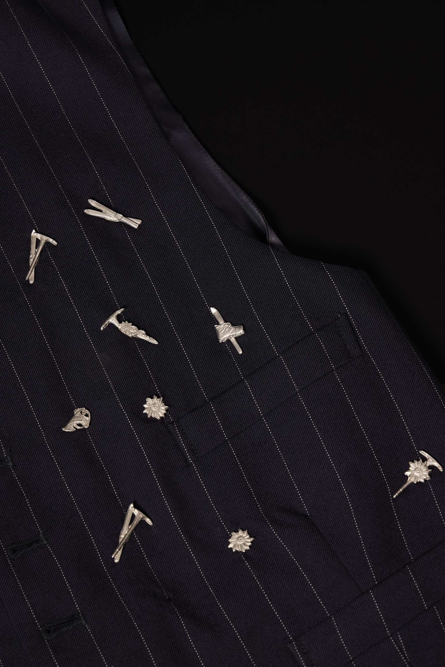 A Frame Around a Picture: Six Decades of Paul Smith Tailoring