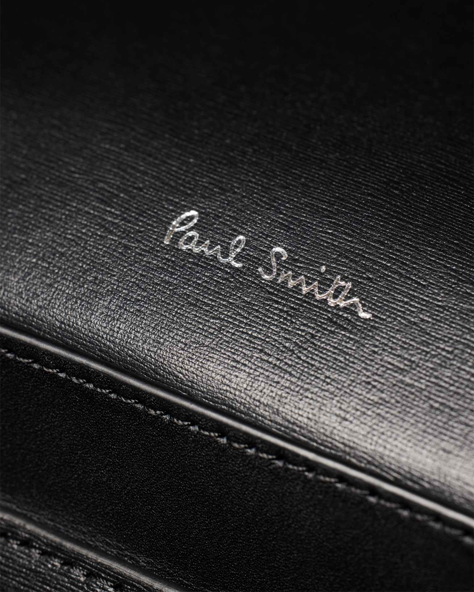 Black Straw-Grain Embossed Leather Folio