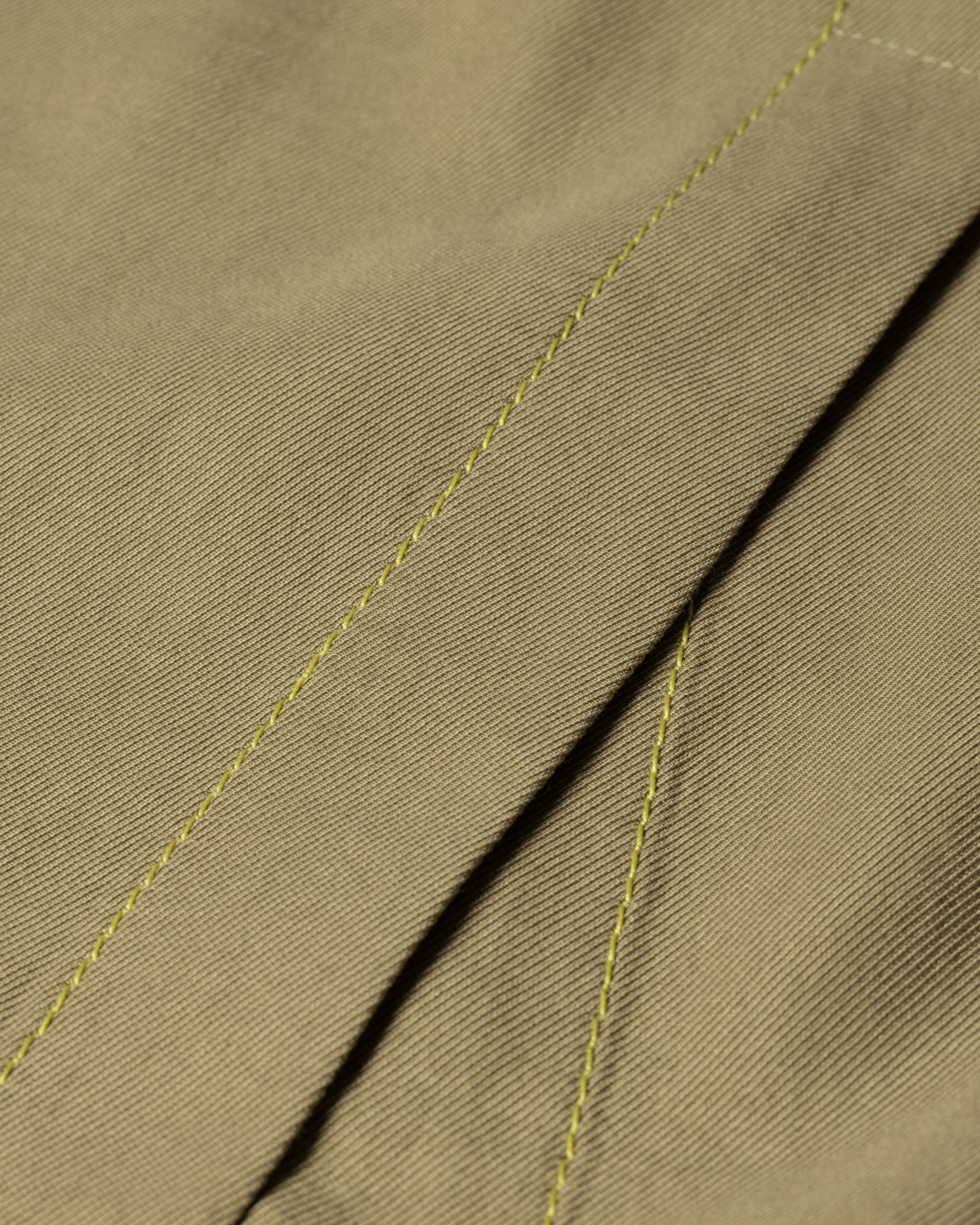 Detail View - Women's Khaki Trench Coat Paul Smith