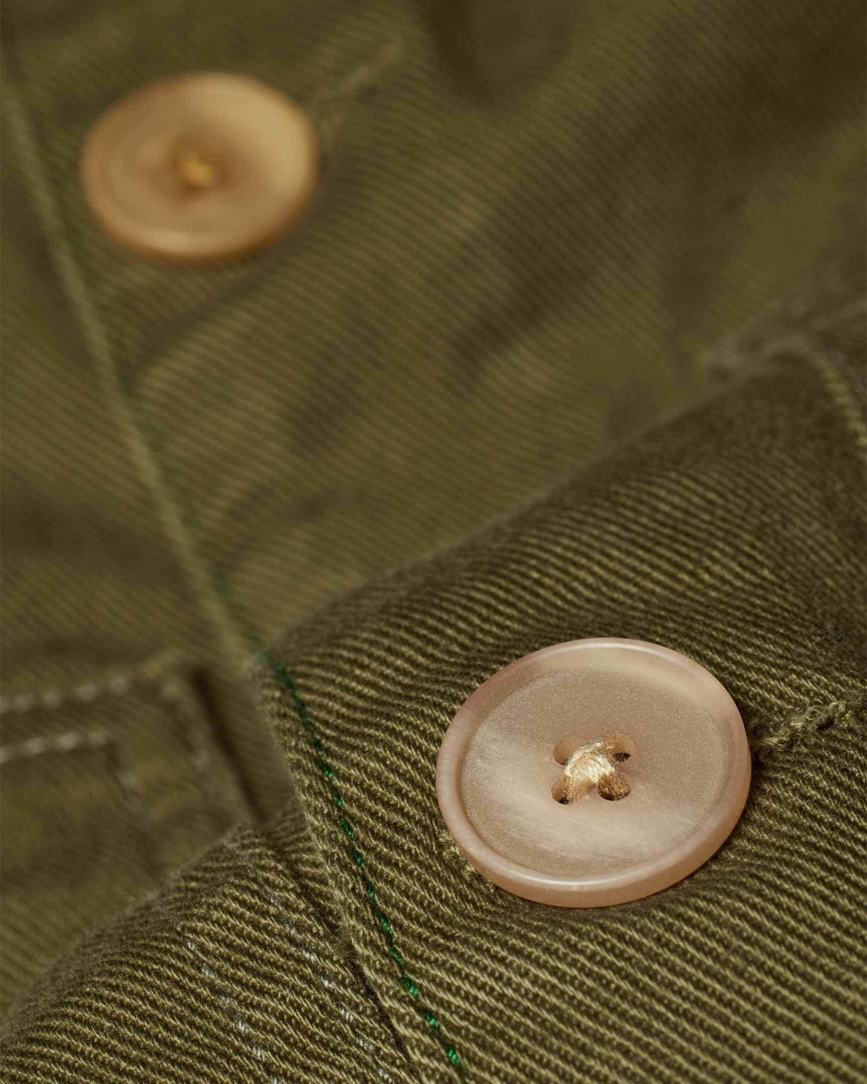 Chemise Col Roulé Teintée Kaki TINKER - Taille M, Neuve Avec étiquettes