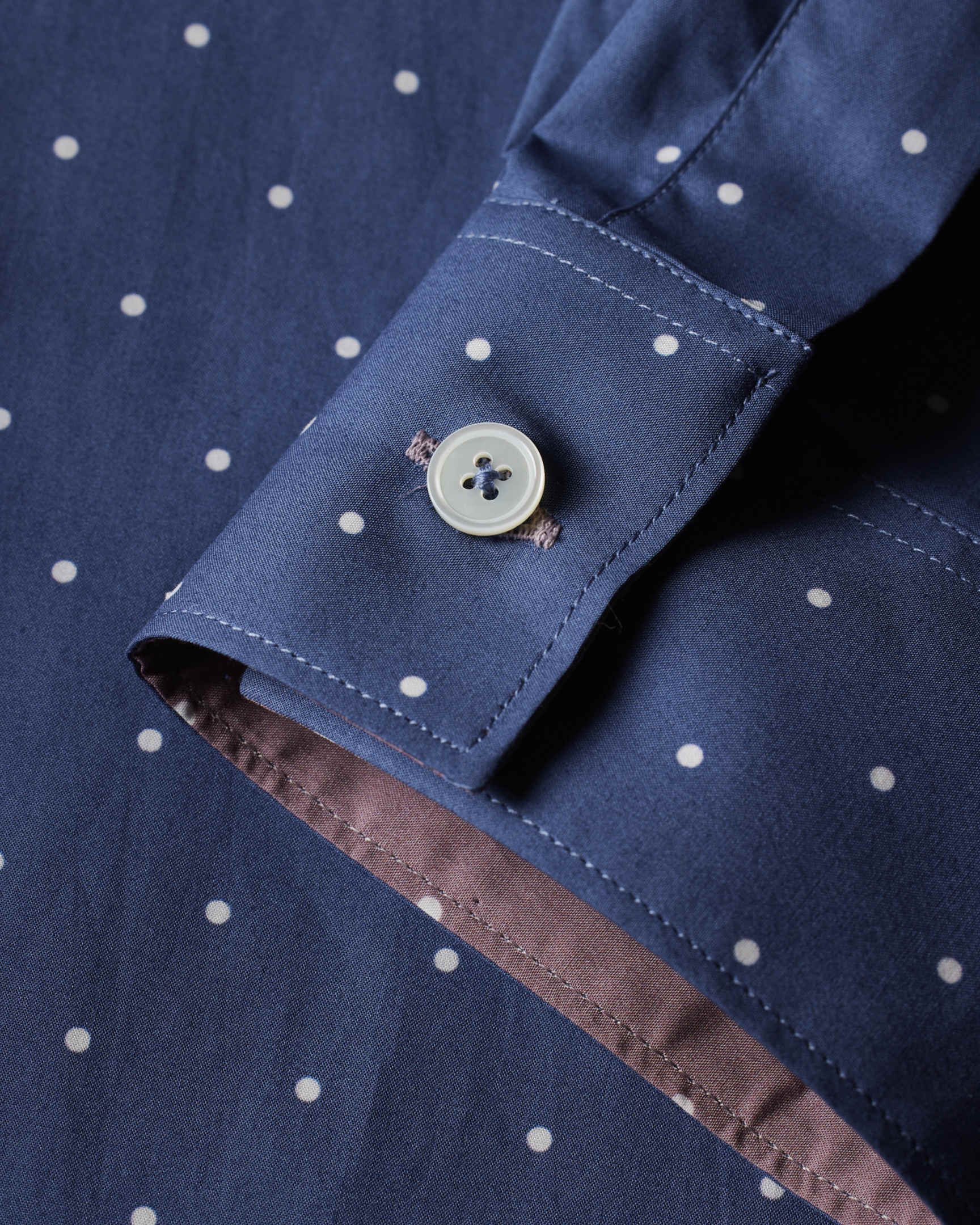 Manchester Slim Fit Casual Shirt with Blue Polka Dots on a White Background – 100% Cotton