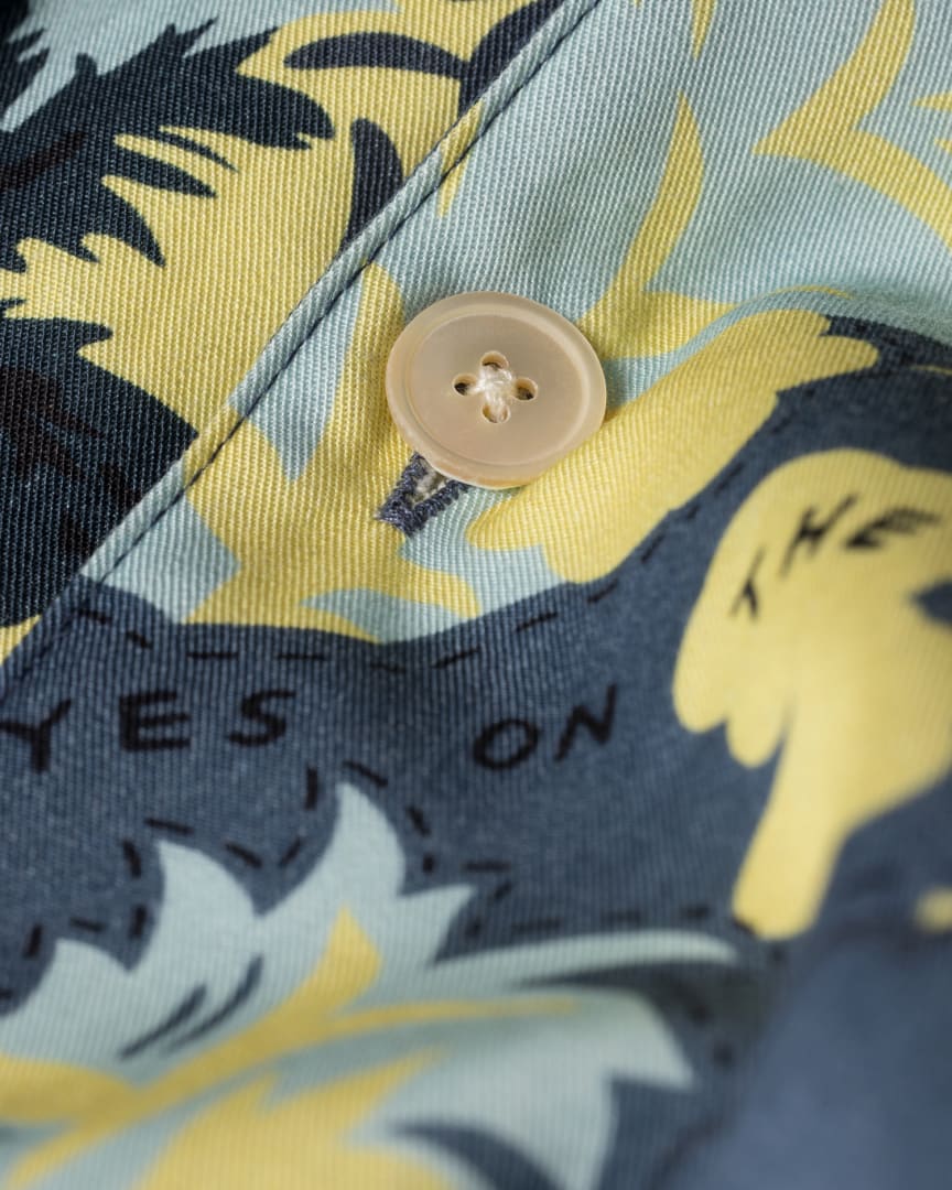 Detail View - 'Eyes On The Sky' Print Short-Sleeve Shirt Paul Smith