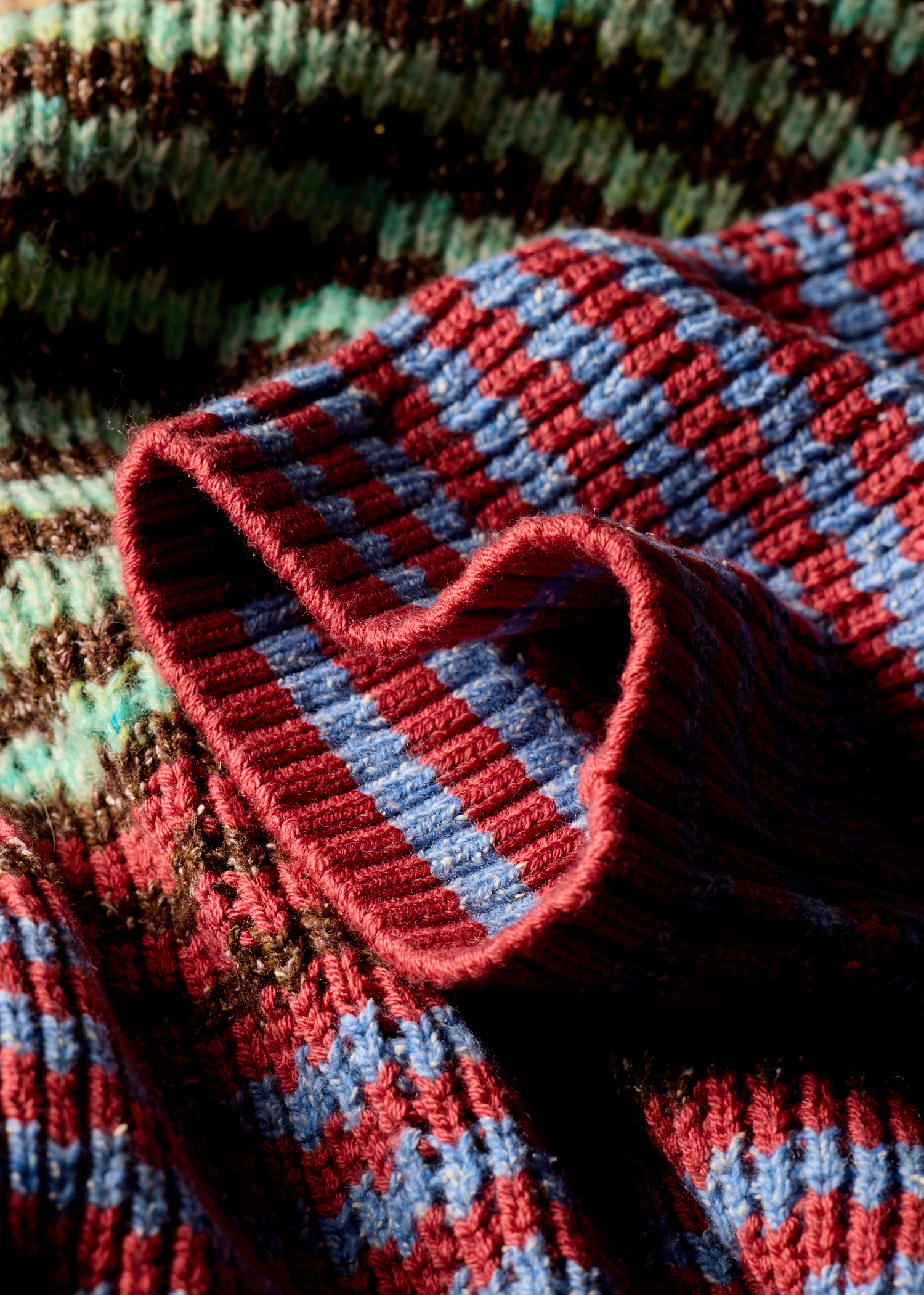 Women's Green Textured Stripe Knitted Sweater