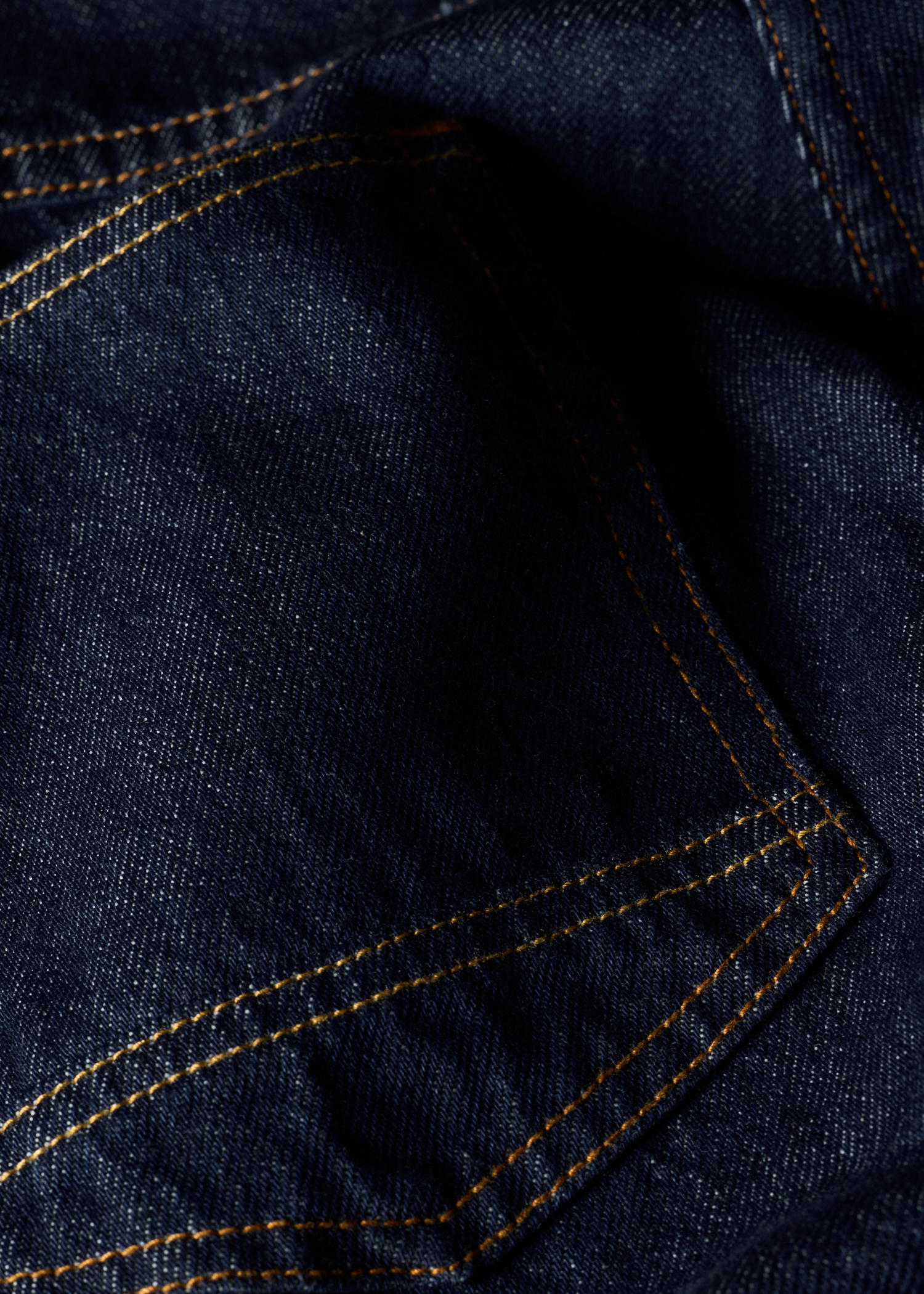 Men's Relaxed-Fit Rinse Wash Recycled Cotton Jeans
